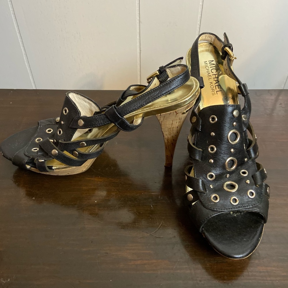 Michael Korrs leather black gold stilleto Heel 8 rubber lower opentoe sling back - Picture 1 of 7